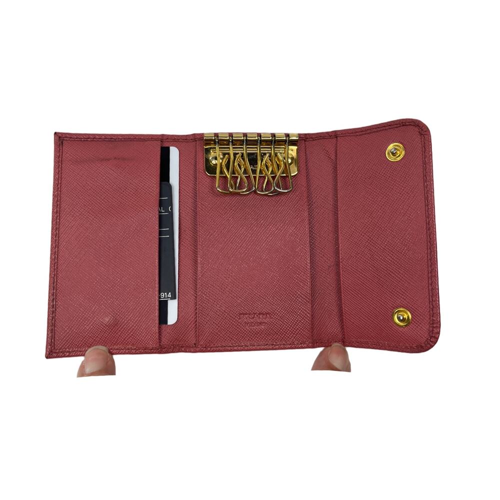 Prada Saffiano Leather 6 Key Holder Coral Pink Tamaris Gold Logo - Picture 9 of 15